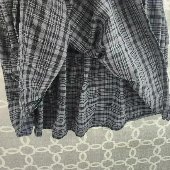 Hot Topic Gray Plaid Gothic Mini Skirt Women's L - Picture 5 of 8